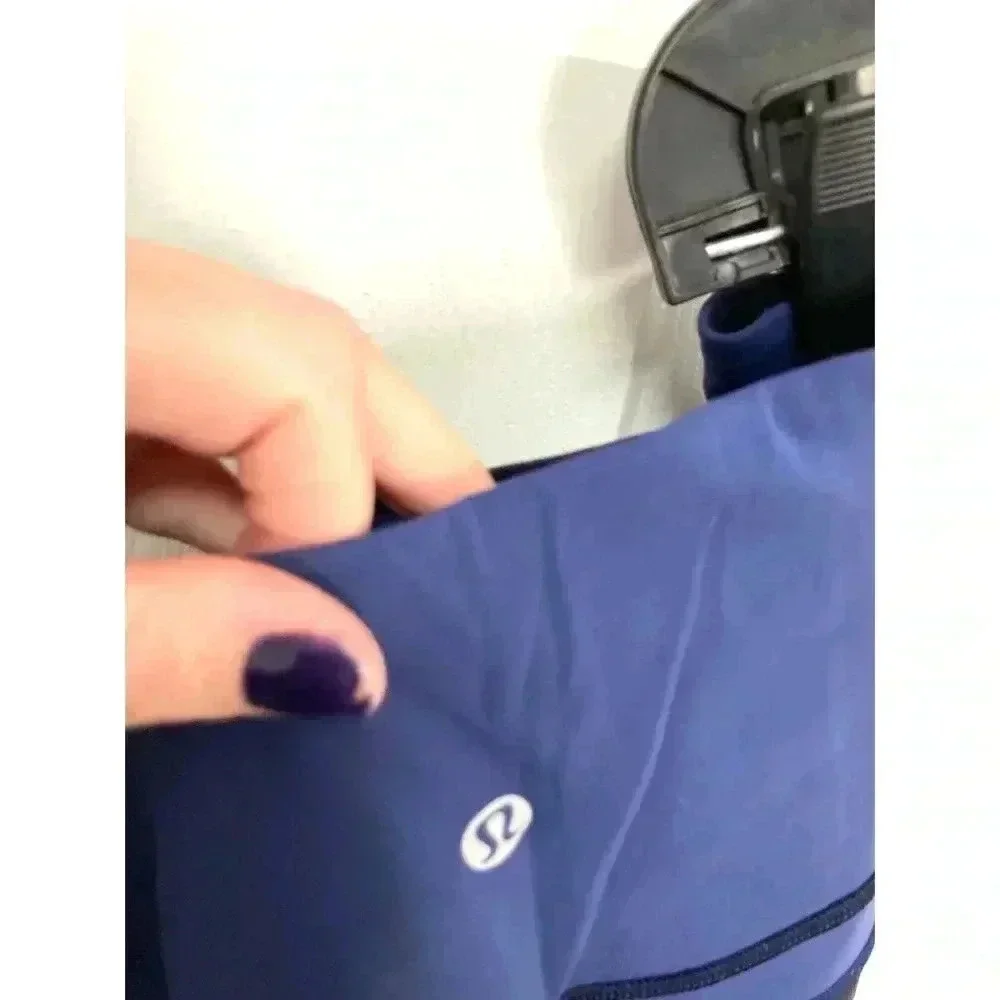 Lululemon I 8